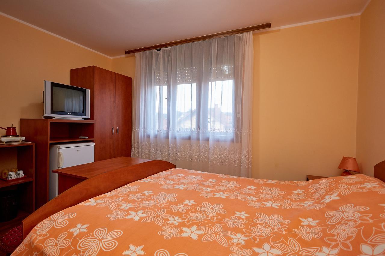 Apartmani Malica Soko Banja Exterior photo