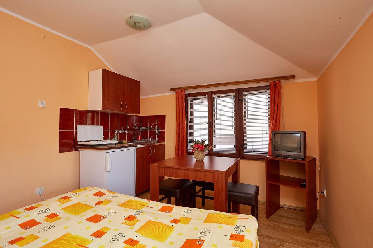 Apartmani Malica Soko Banja Exterior photo